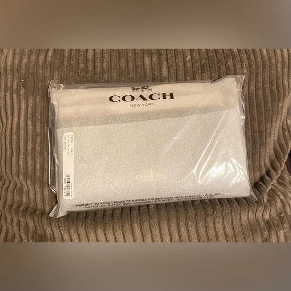 NEW-Authentic COACH PVC Double Zip Wallet In Signature Canvas